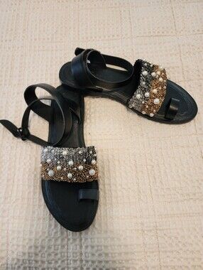 Free People Women's Black Beaded Pearl Embellished Ankle Strap Sandals 9M NEW